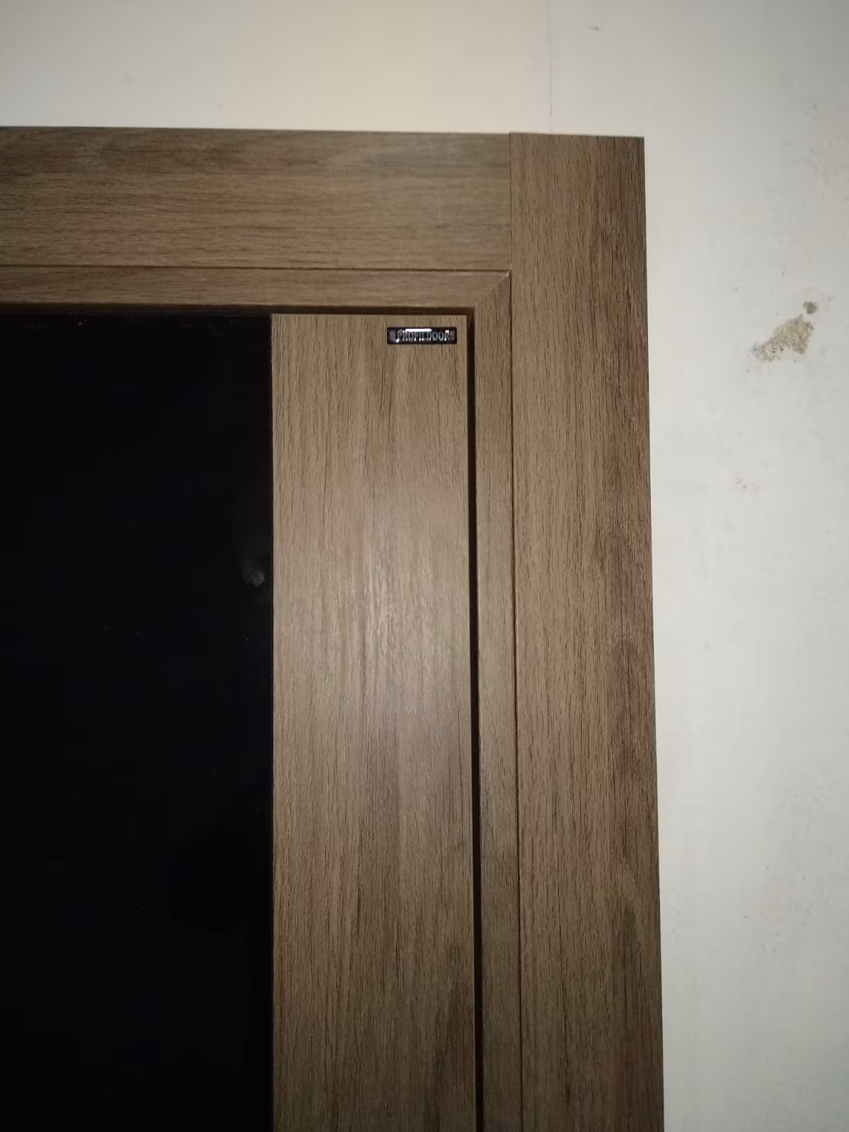 дверь