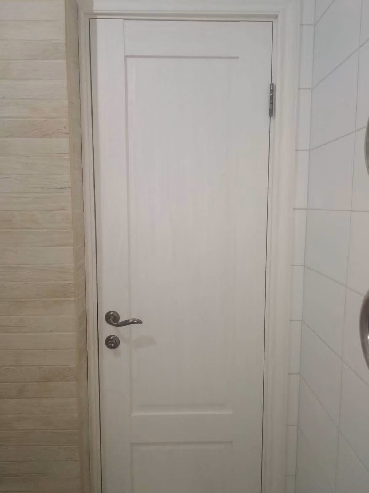 дверь