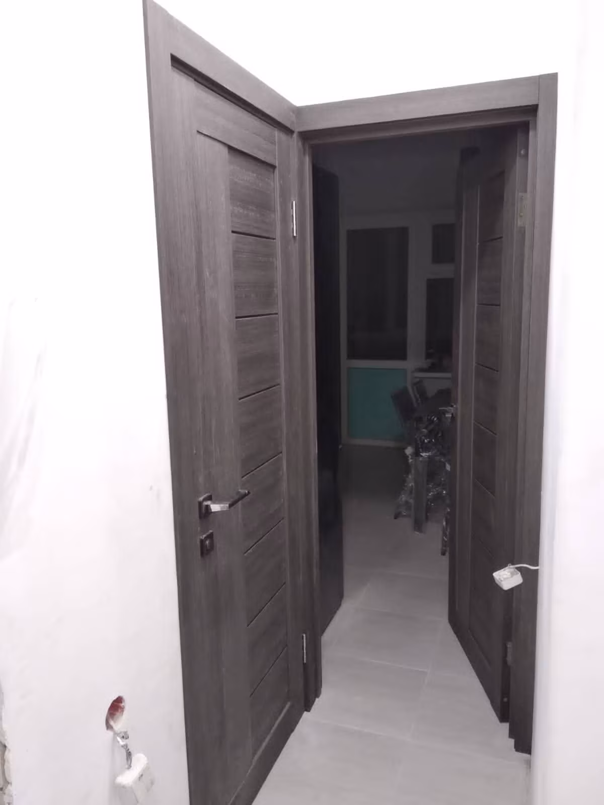 дверь